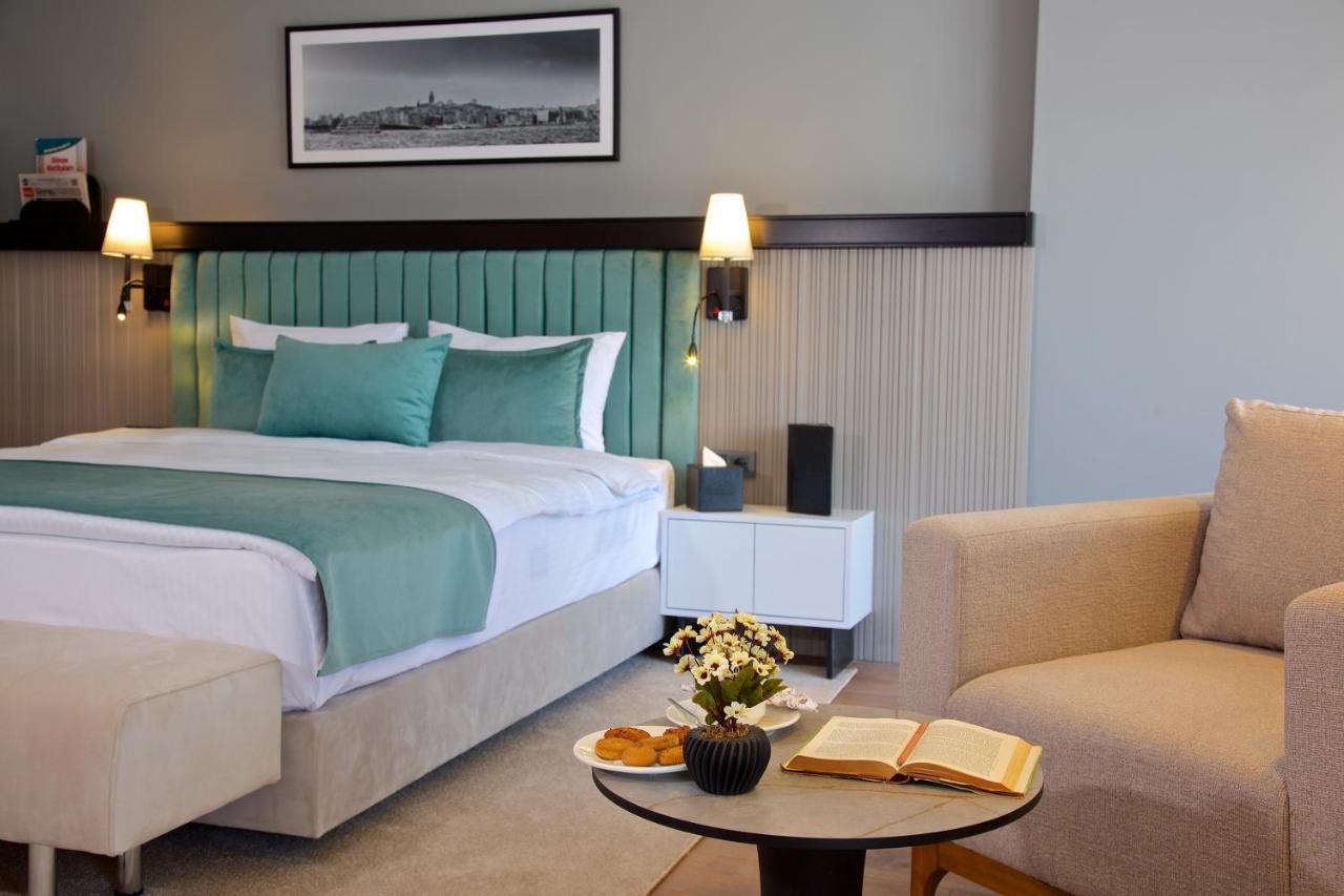 Days Inn By Wyndham Istanbul Arnavutkoy Eksteriør bilde