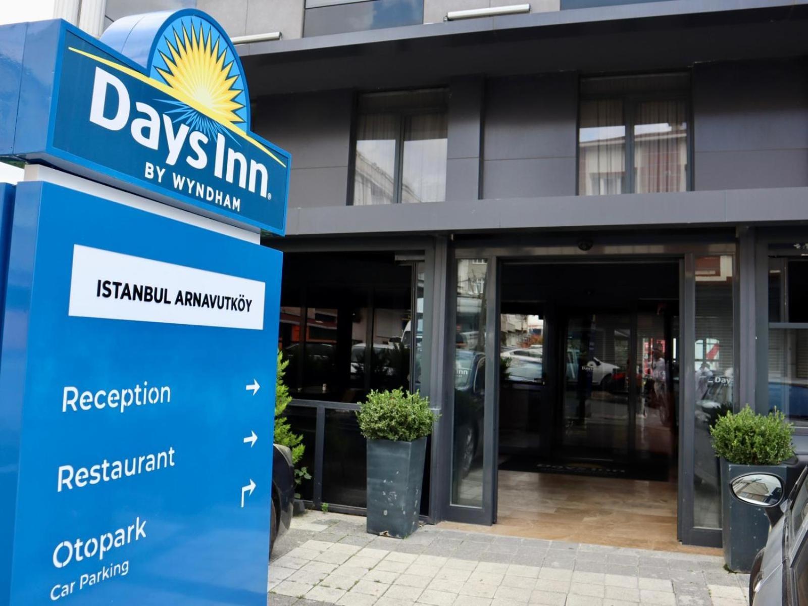 Days Inn By Wyndham Istanbul Arnavutkoy Eksteriør bilde